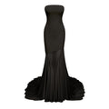 Vestido largo de tul negro con hombros al descubierto de la marca Final Sale, diseño transparente y elegante para ocasiones especiales.