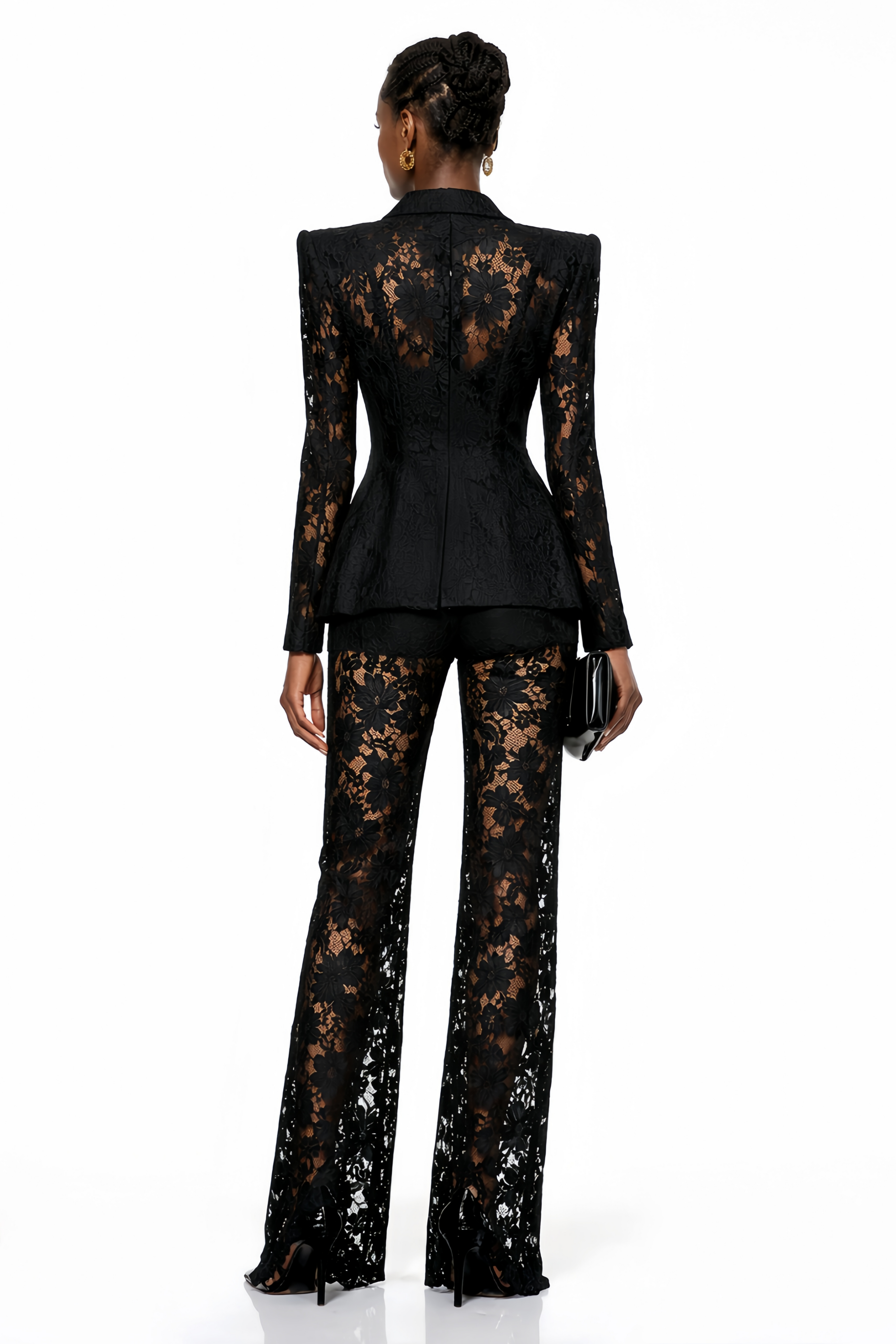 Conjunto de blazer y pantalones de encaje transparente negro de MRTokyo, estilo elegante y moderno para mujer.