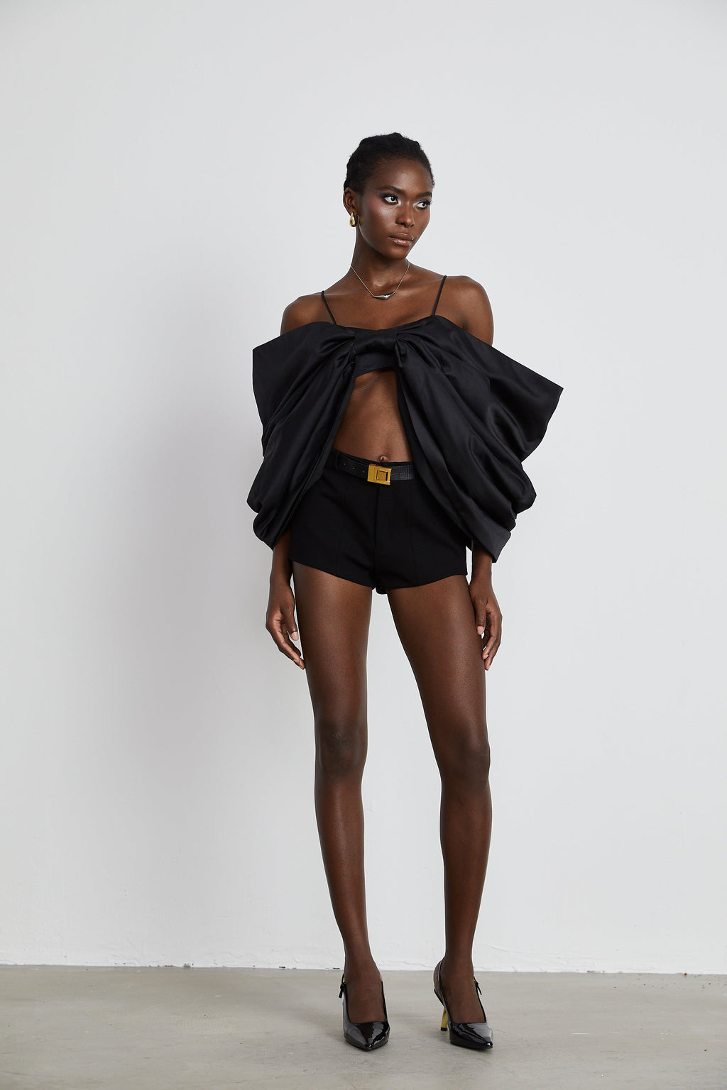Solène bowknot scoop-back top in Black