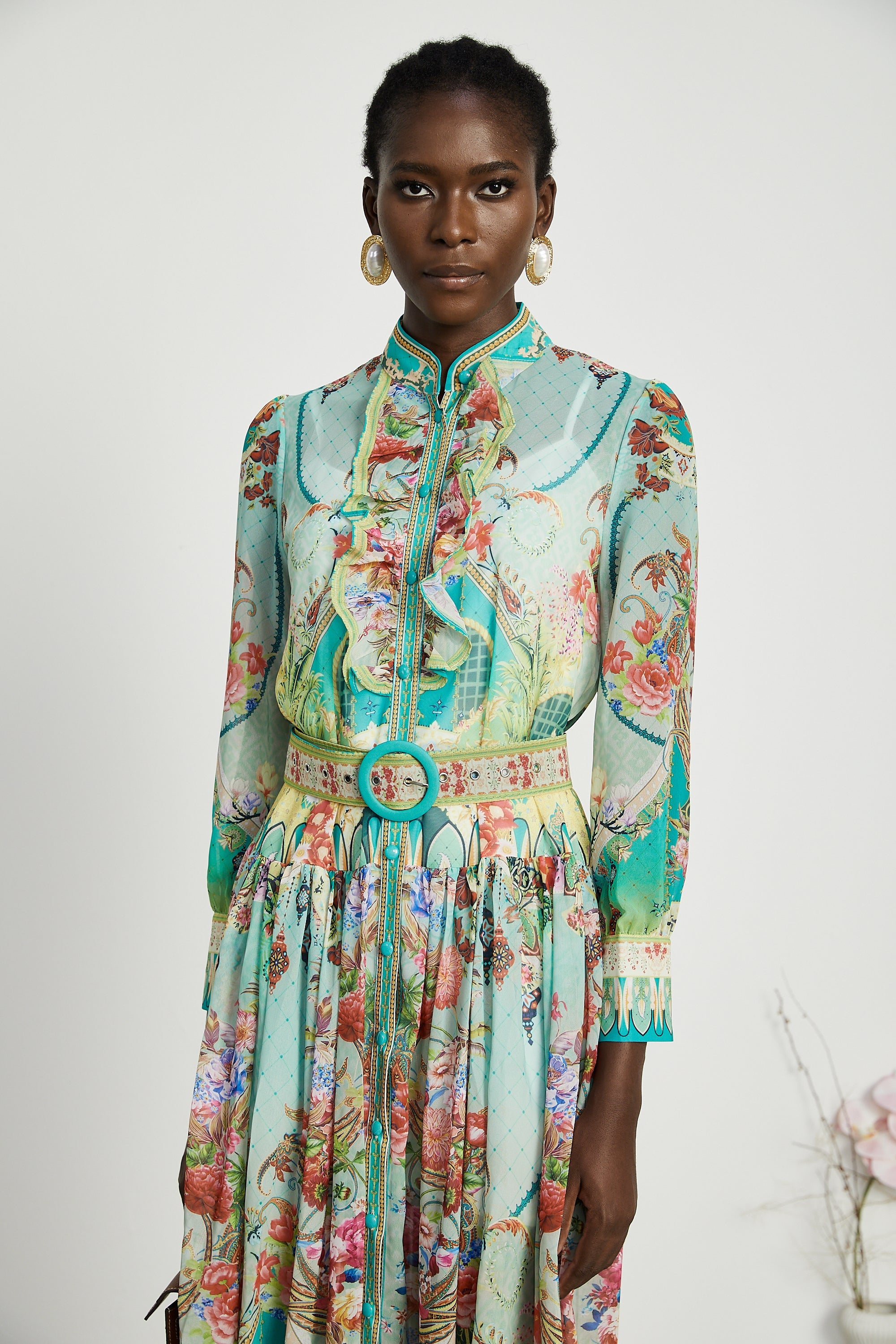 Vestido midi de flores con volante Juliette de Final Sale, diseño con estampado floral y dobladillo acampanado.