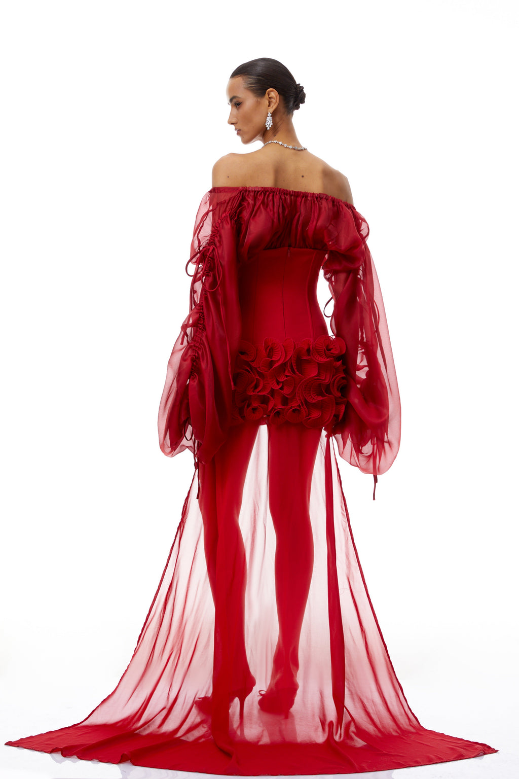 Vestido mini corsé rojo Léonie con volante y estilo tren, de la marca Final Sale, con detalles elegantes y ajustados en la parte superior.