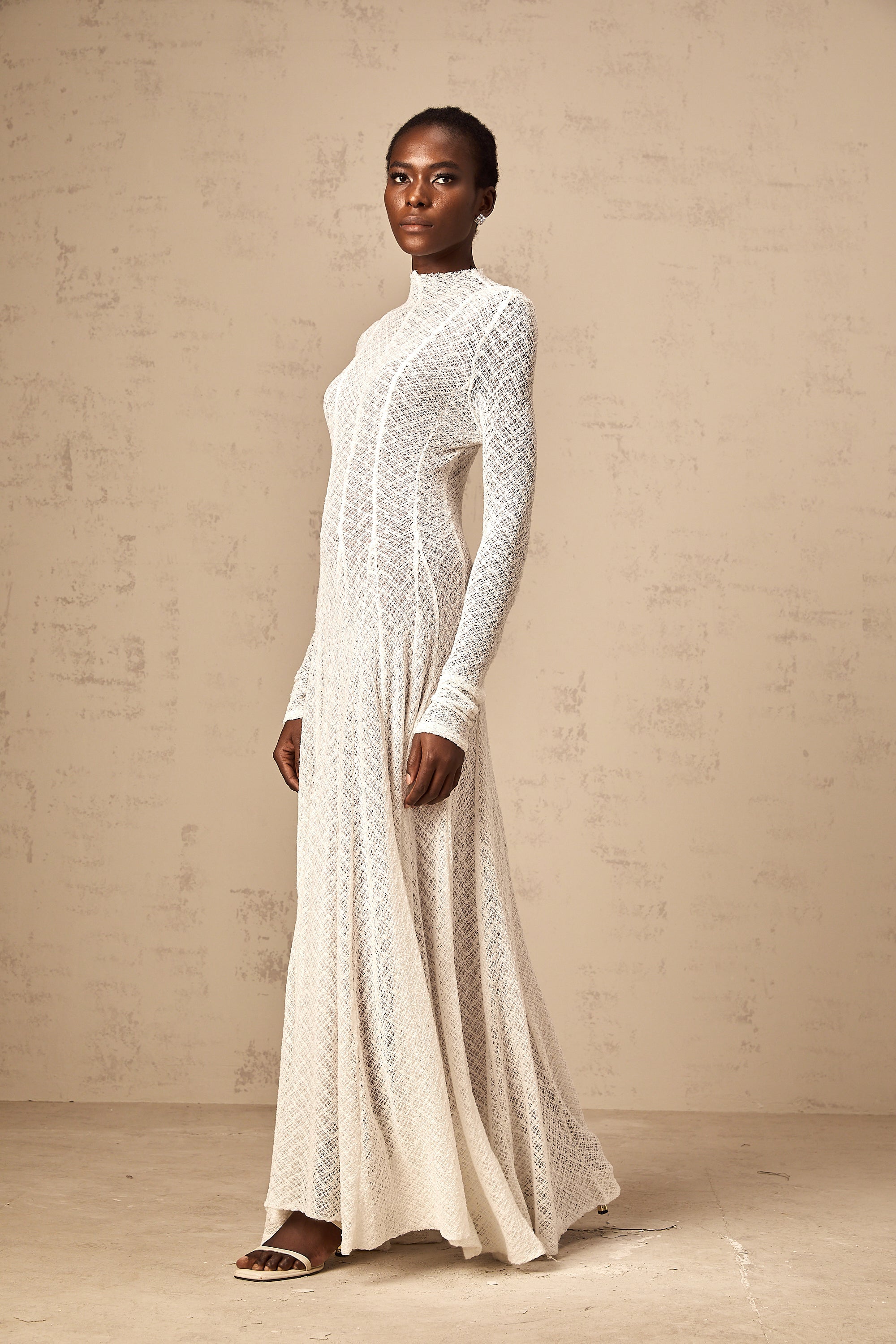 Athena wavy-pattern lace maxi dress in White  (Final Sale-US Only)