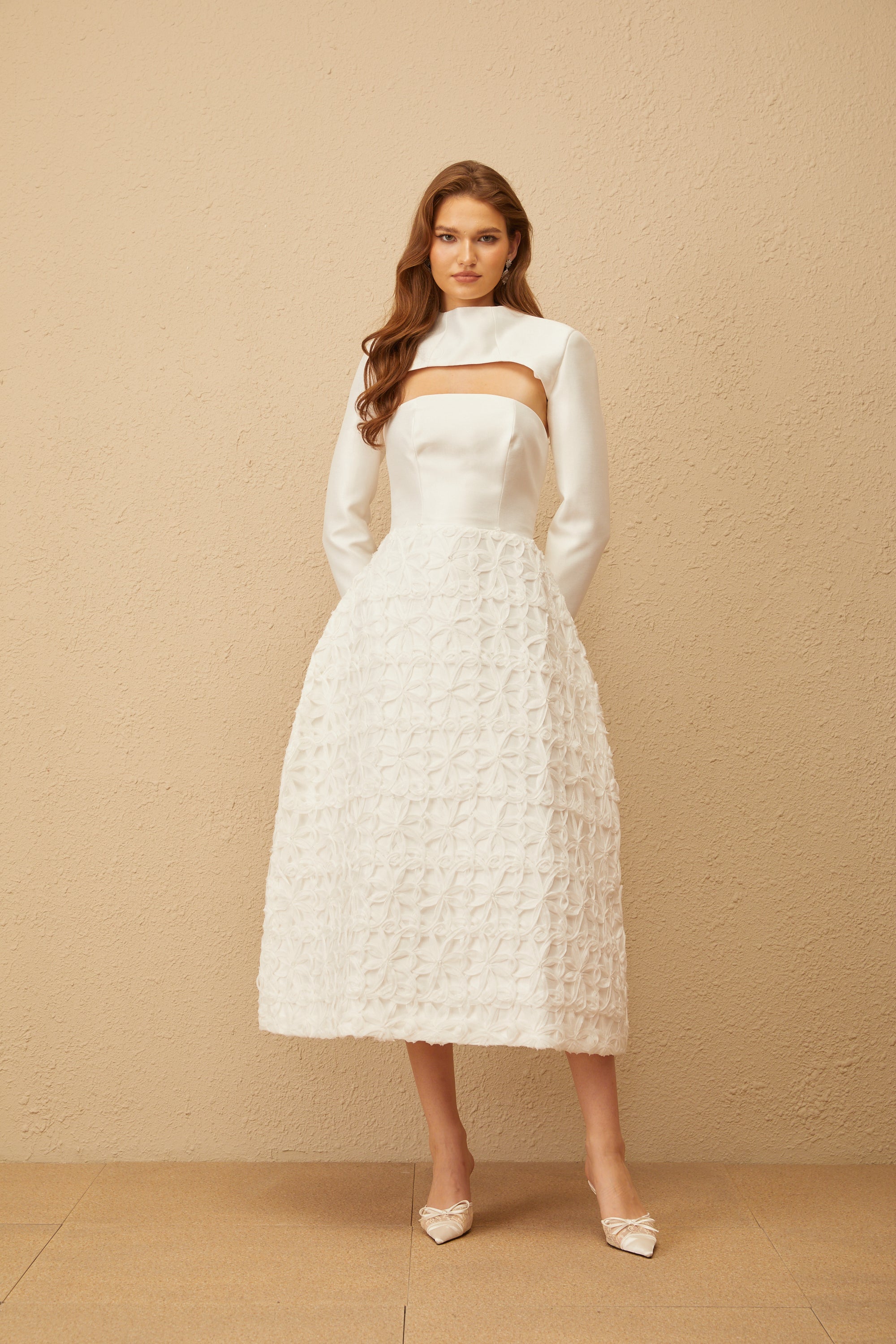 Dulcie White Floral Jacquard Shawl & Dress Set (Final Sale)