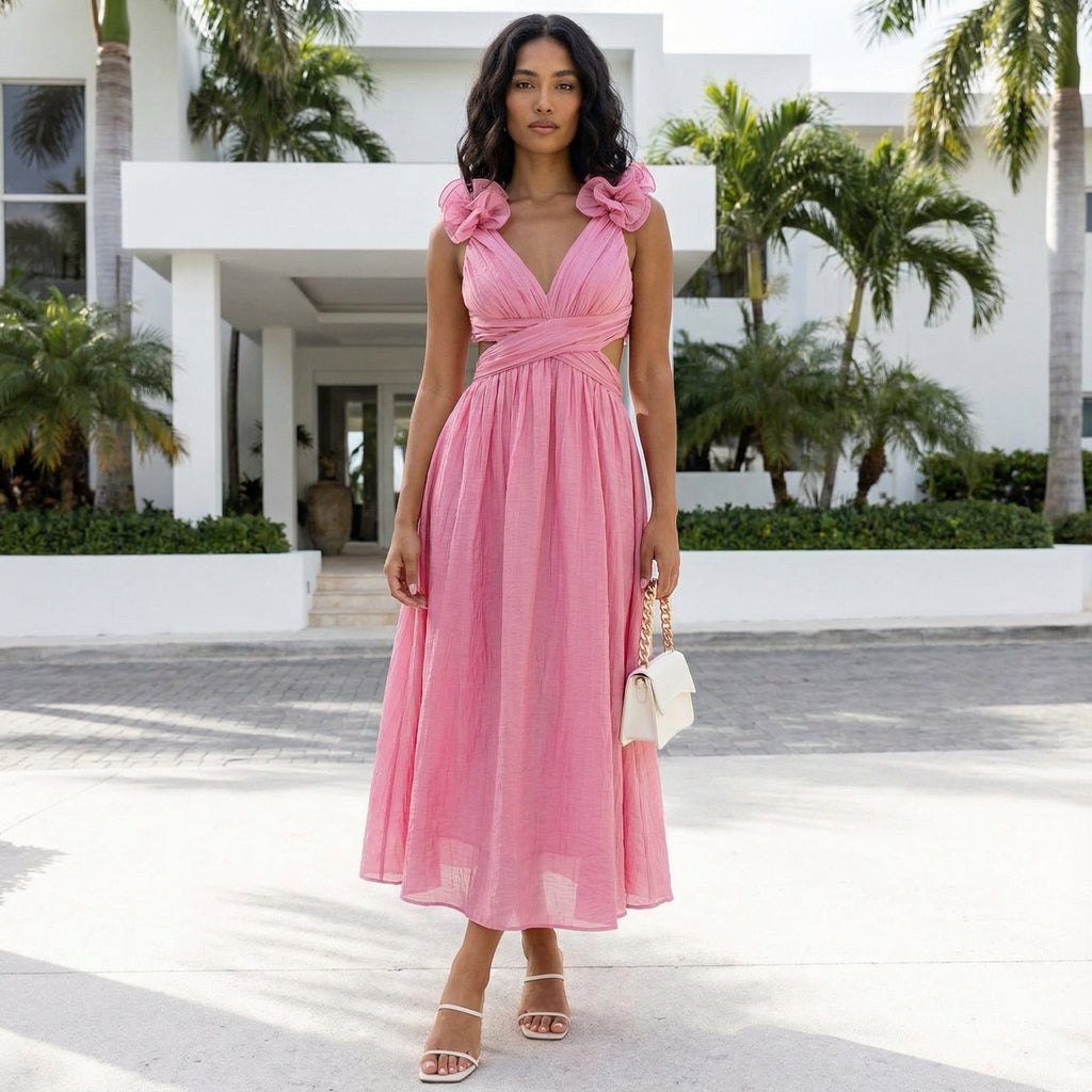Vestido elegante para invitada de boda Louiza de SLIPPO® con escote profundo en V, diseñado para ocasiones formales.
