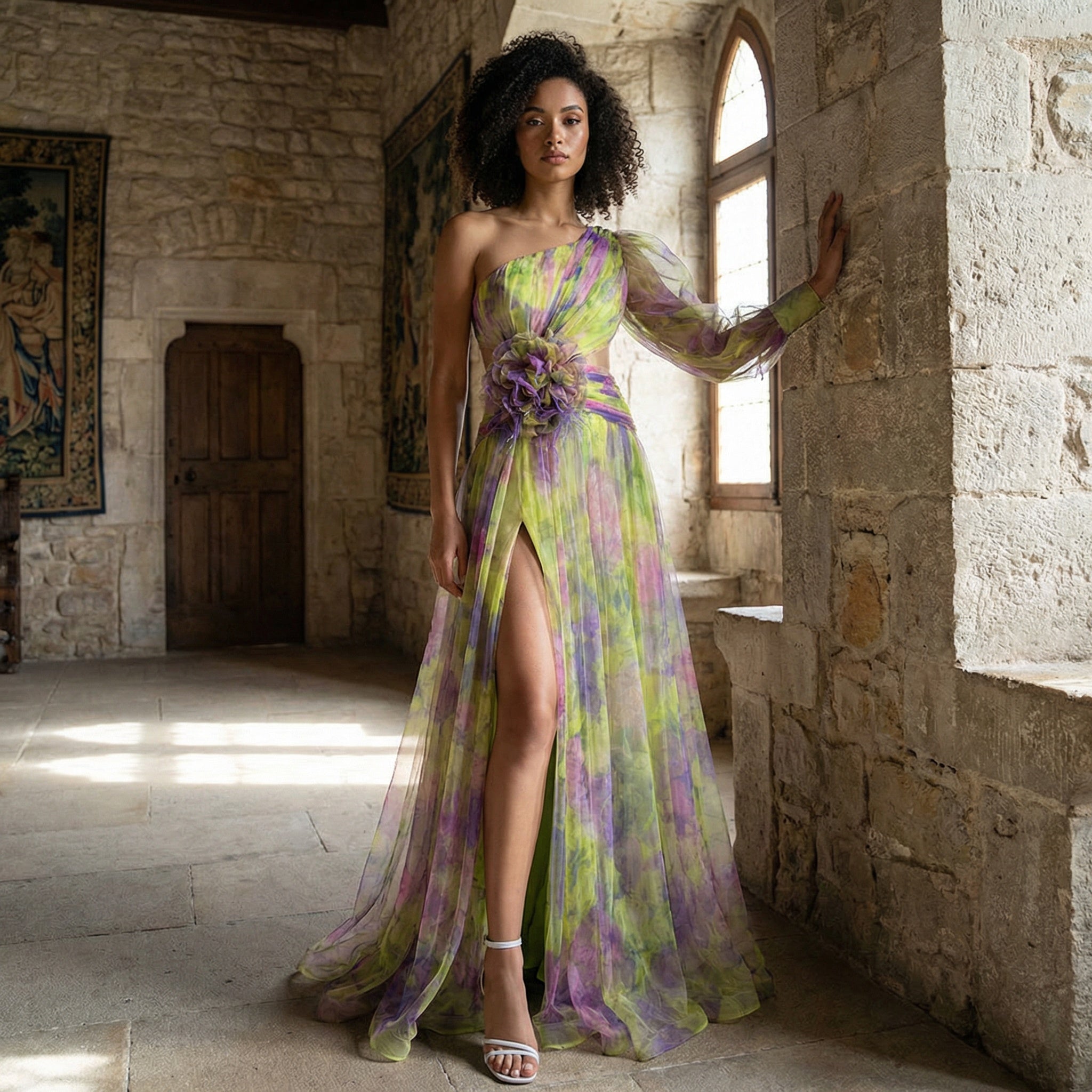 Vestido largo de manga larga Cecelia de SLIPPO® para invitados de boda, en color elegante, con diseño sofisticado y detalles delicados.