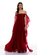 Vestido maxi rojo Alexandra de MRNewyork con volantes, escote fruncido y estilo elegante para ocasiones especiales.