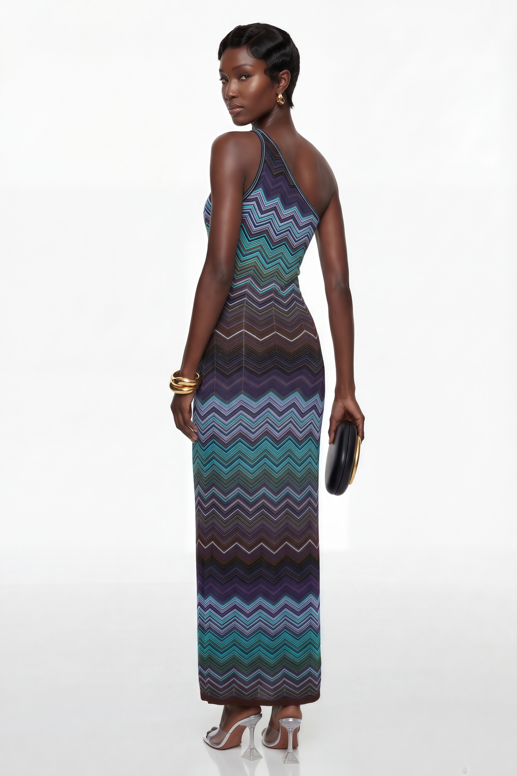Vestido largo de punto azul Avery de MRMelbourne con patrón en ondas, muestra el diseño de tejido y corte largo del vestido.