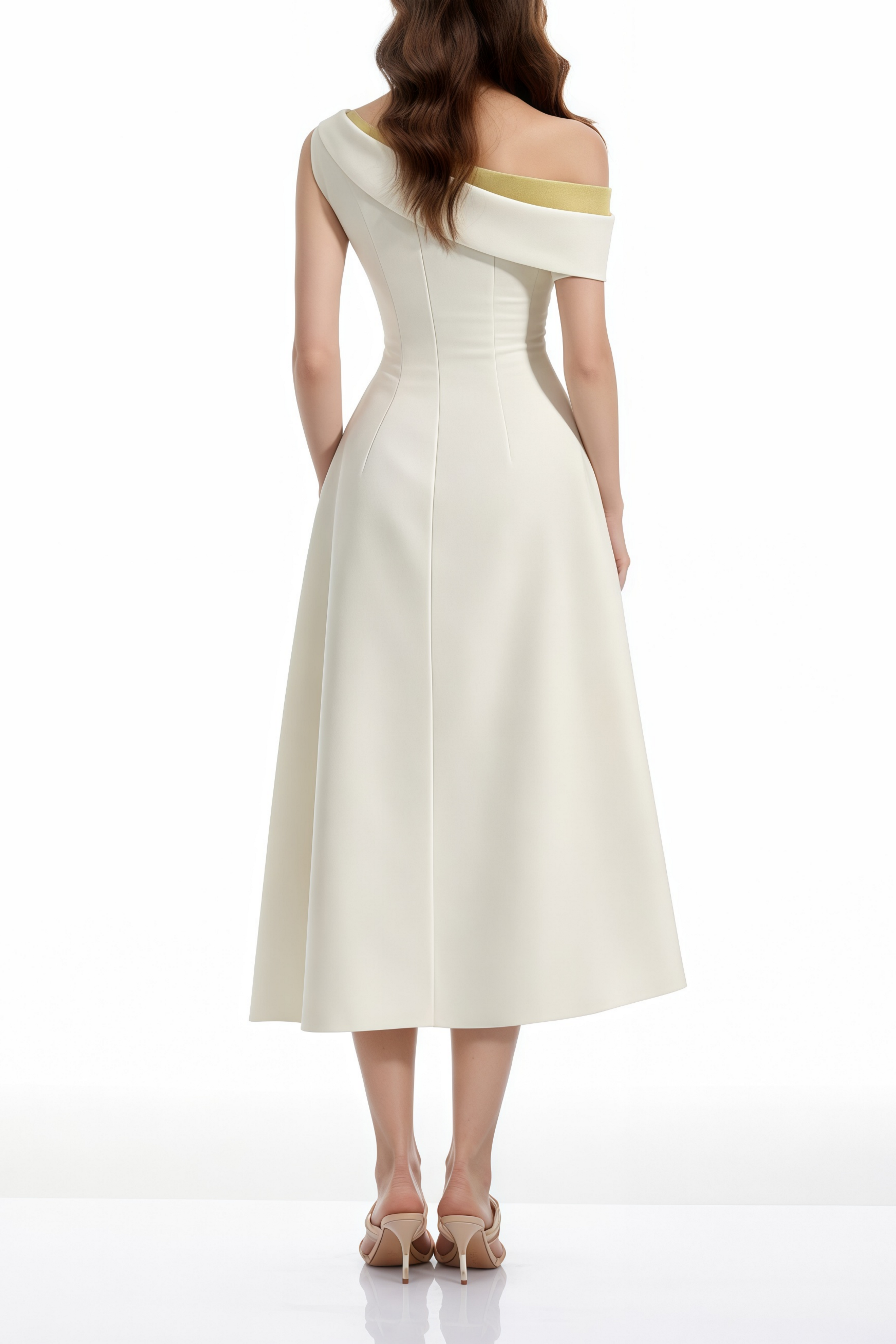 Vestido midi blanco de un hombro con fruncido, estilo Blossom White de MRNewyork, mostrado en la imagen.
