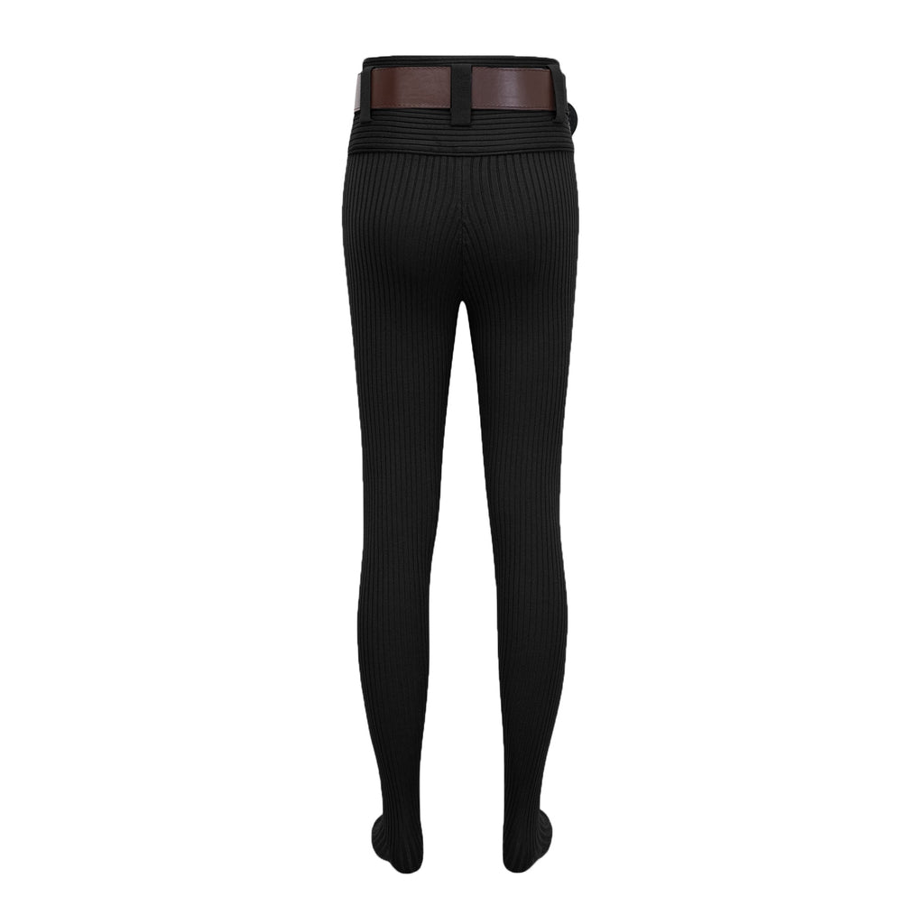 Conjunto de bodysuit y pantalones de punto acanalado negro de Final Sale, estilo ajustado y moderno en la imagen.