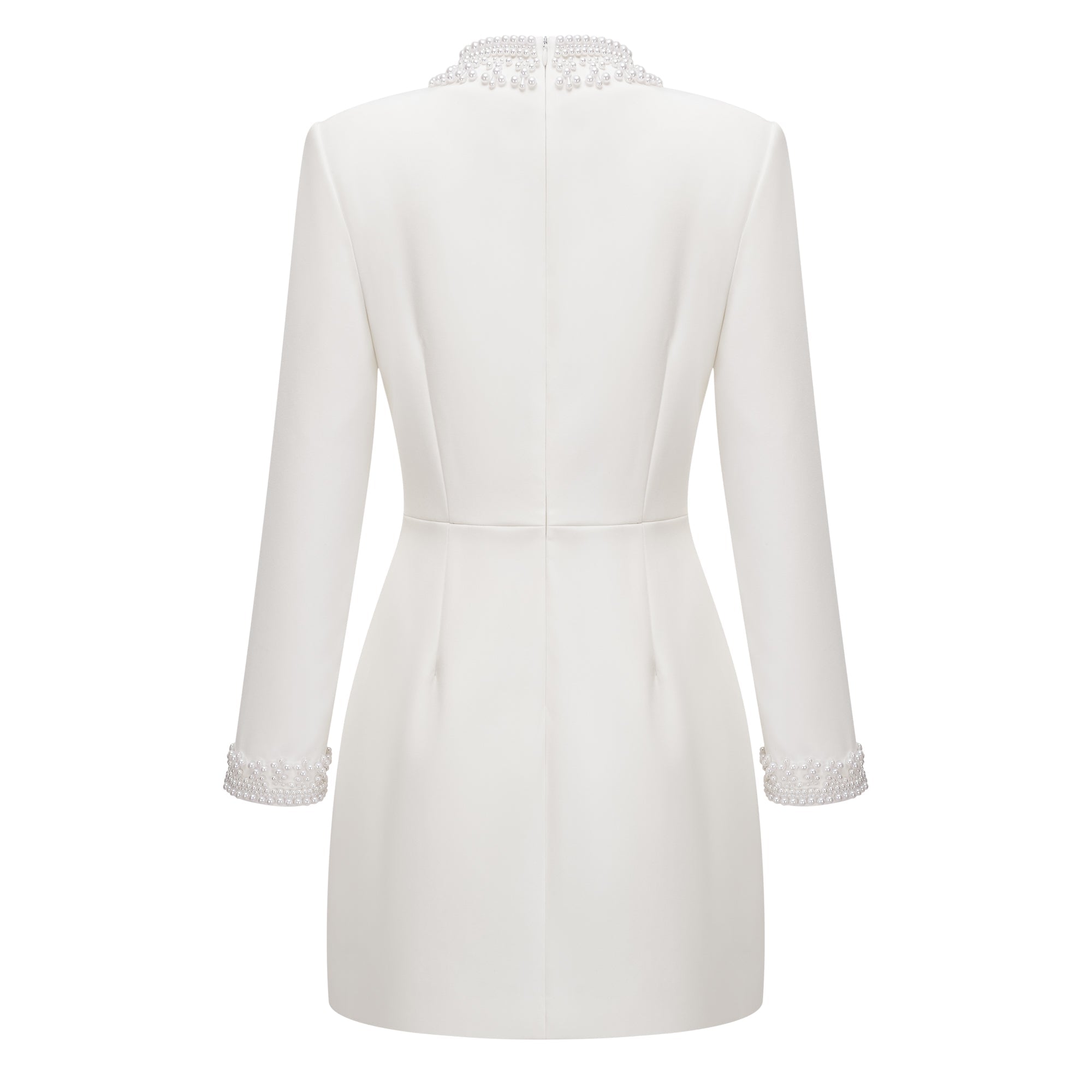 Vestido mini blanco de perlas falsas Bernadette de la marca Final Sale, con diseño elegante y detalles brillantes.