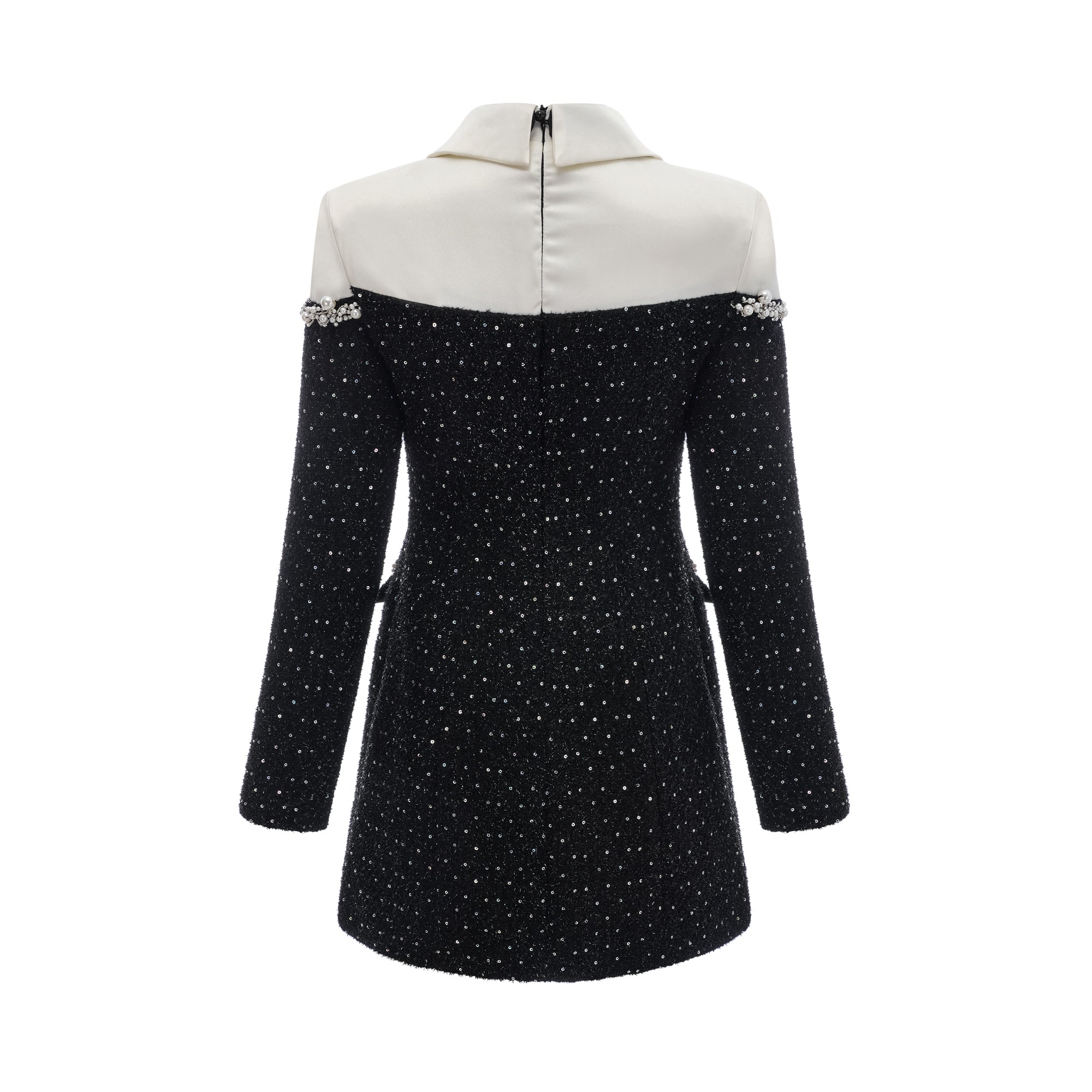 Vestido corto de tweed Éléonore con perlas falsas, estilo elegante y femenino, en color neutro, vista frontal del vestido.