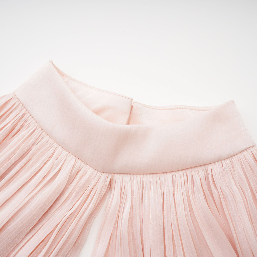 Conjunto de capa y vestido rosa brillante Bridal Bernice, elegante y sofisticado para ocasiones especiales, con acabado glossy y detalles finos.