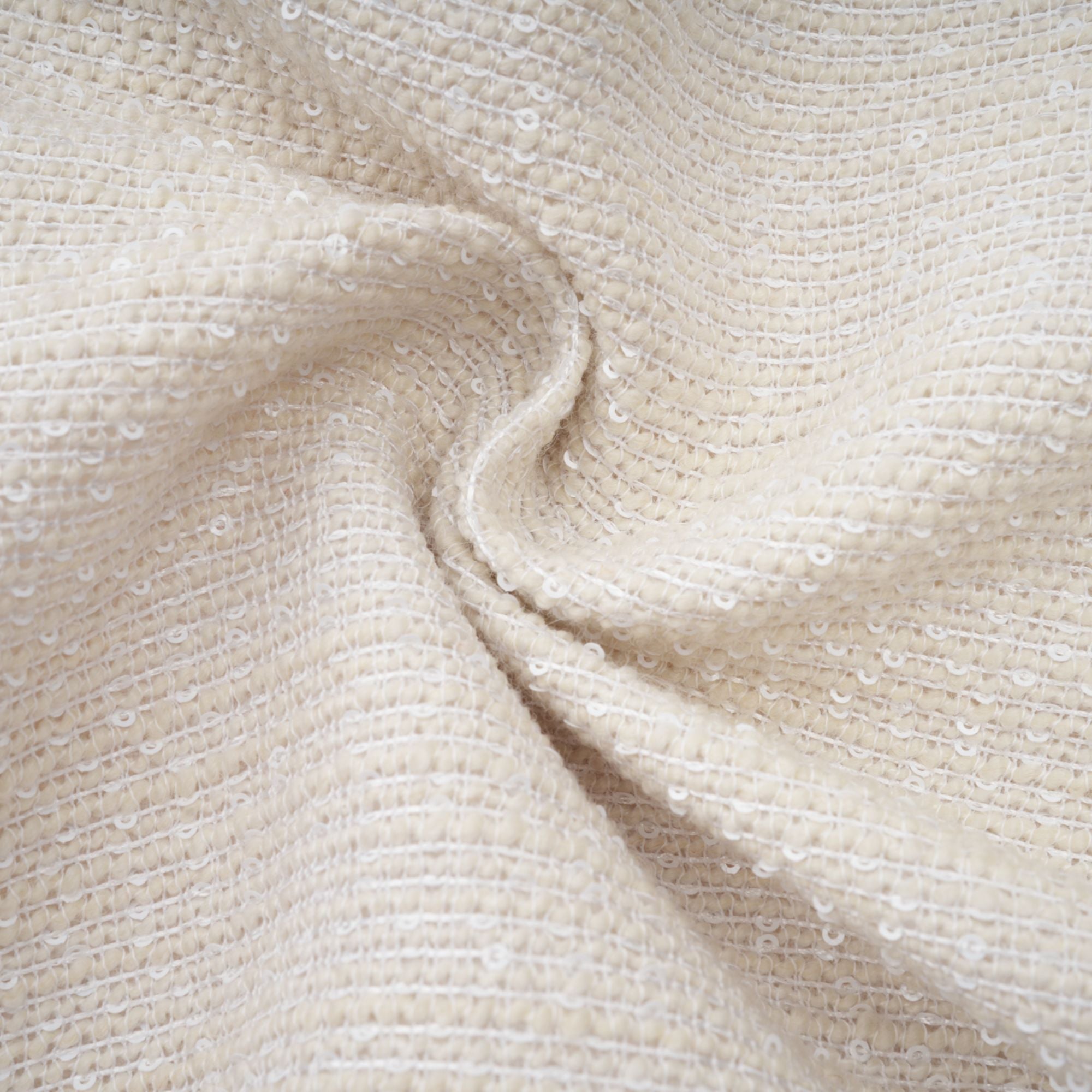 Vestido mini de tweed blanco Pauline con abalorios, estilo elegante y moderno, para ocasiones especiales.