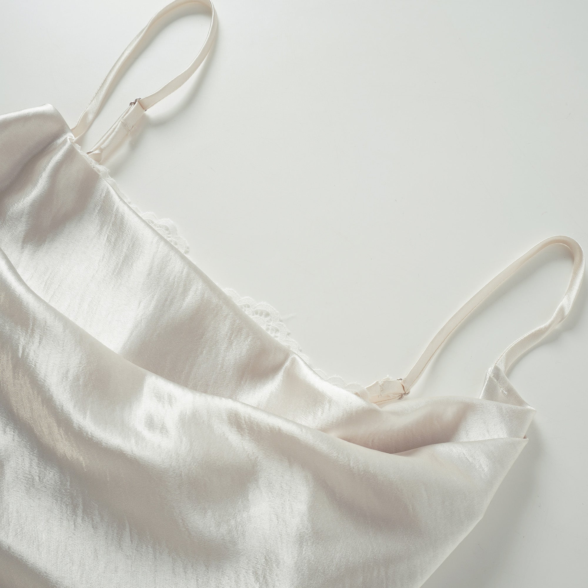 Eeva White Floral Lace Panel Crop Top (Final Sale-US Only)