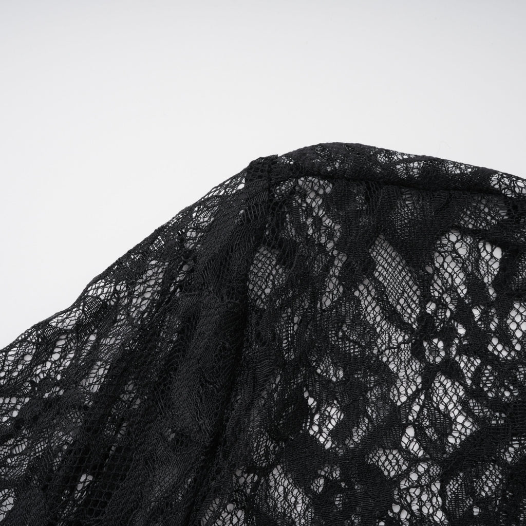 Vestido largo de noche negro con panel de encaje de la marca Bridal, estilo maxi y elegante, mostrado en la imagen.