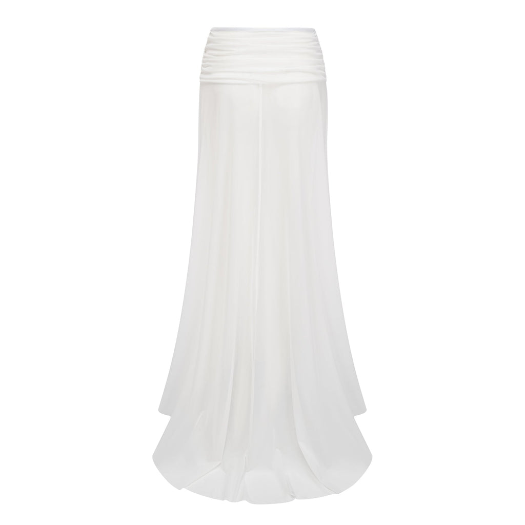 Conjunto de top y falda blanca de cuello alto con recortes de la marca Bridal, modelo Giuseppina, en color blanco.