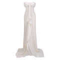 Vestido largo de satén rosa claro sin tirantes con volantes, diseño de boda estilo maxi de la marca Bridal.