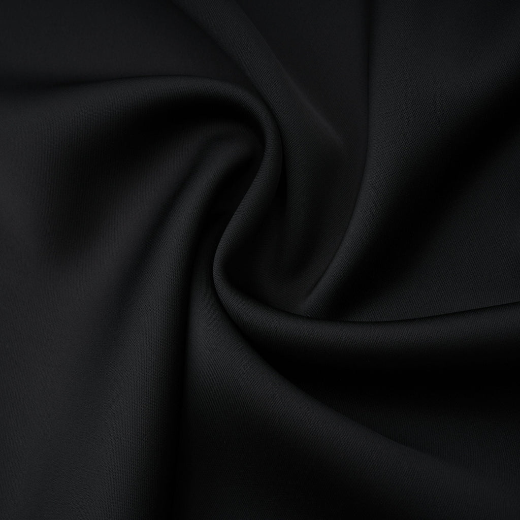 Falda larga maxi negra de escote en hombro y ruching de la marca Bridal, con un diseño elegante y femenino.