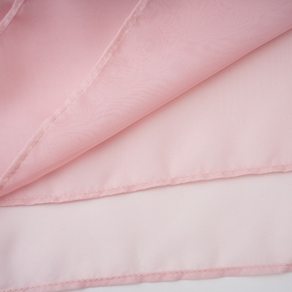 Vestido mini de tirantes rosa con lazo drapeado de la marca Final Sale, con detalles elegantes y estilo femenino.