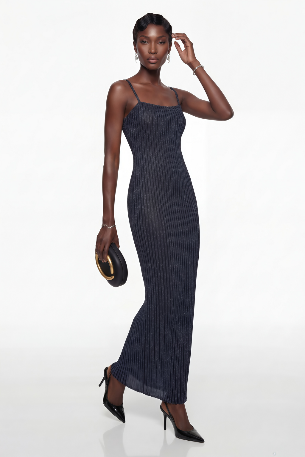 Vestido largo Eden de punto metálico azul oscuro de MRMelbourne, con acabado brillante y corte elegante.