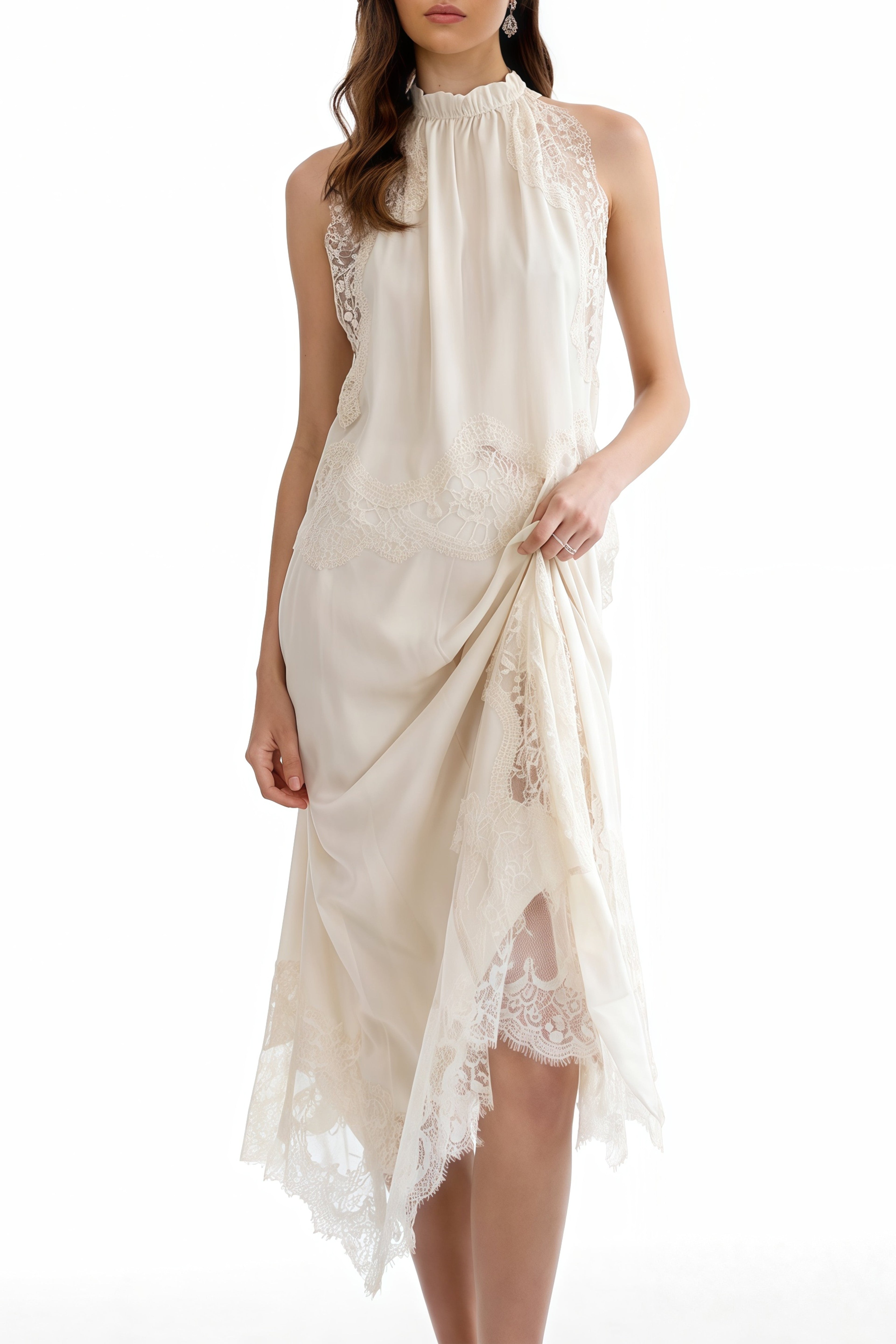 Conjunto de blusa y falda de encaje blanco Florence de MRNewyork, con detalles elegantes y diseño delicado.