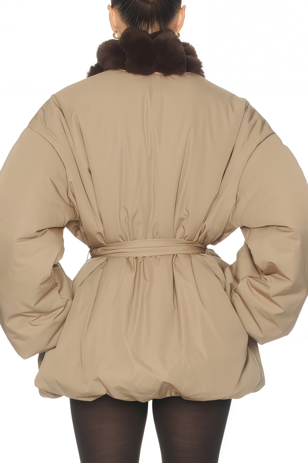 Chaqueta de plumas beige con borde de piel de imitación en el capucho, estilo burbuja, de la marca Final Sale.