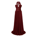 Vestido de novia Ronja Ruby Red con corsé ajustado y falda larga, en color rojo brillante, estilo elegante y sofisticado.