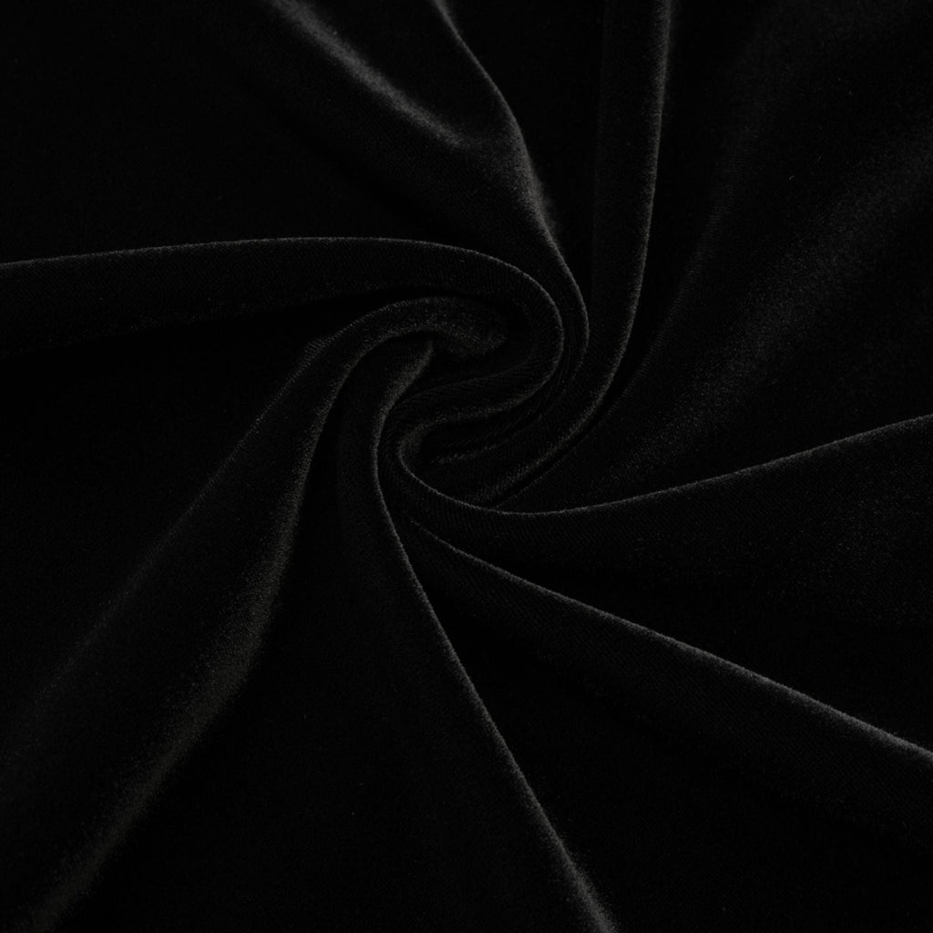 Vestido de terciopelo con perlas falsas de la marca Final Sale, en color esmeralda, con detalles elegantes y estilo moderno.