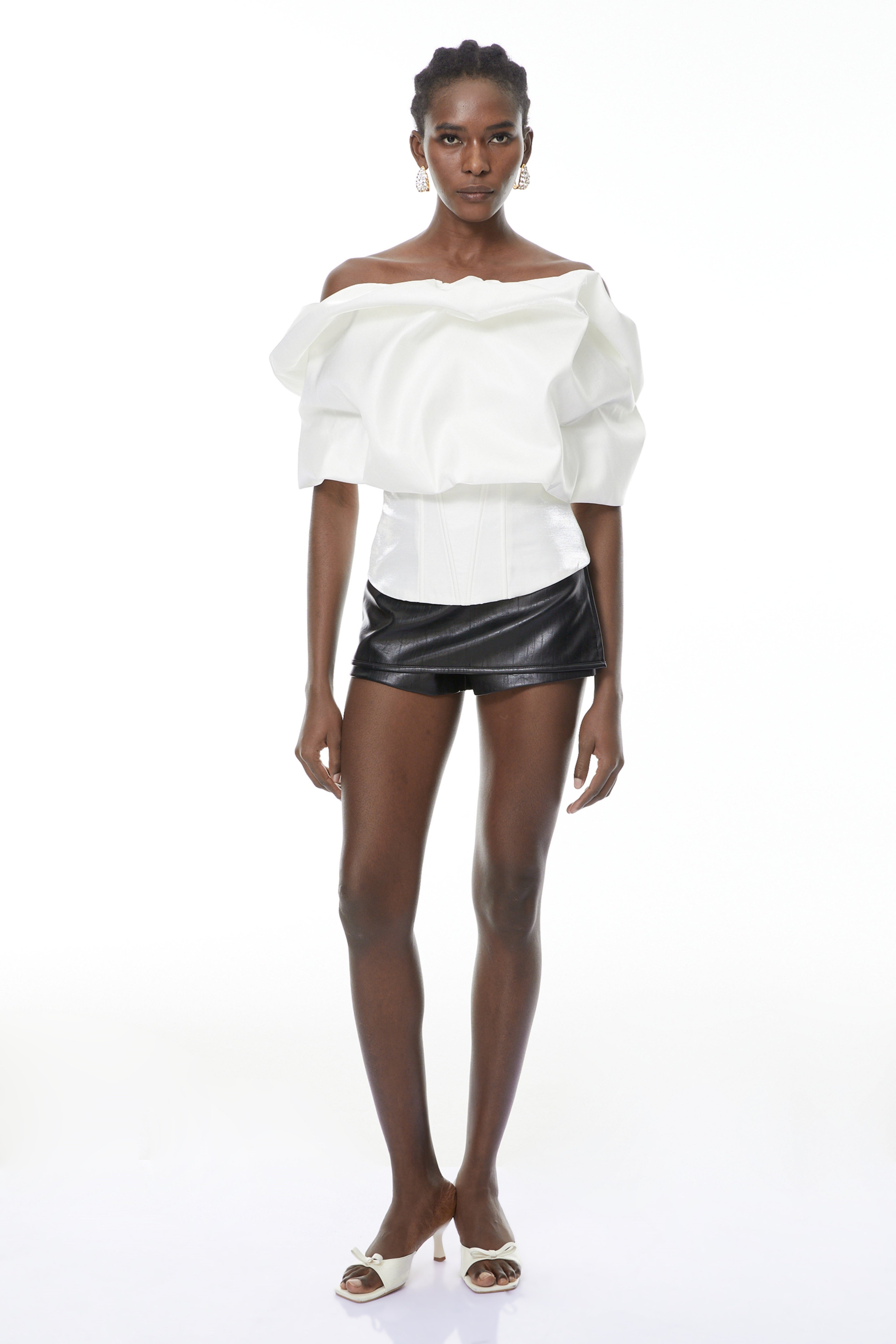 Ondina White Off Shoulder Bubble Top