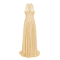 Vestido maxi amarillo Uranie Bridal con tela recogida, estilo largo y elegante en la imagen.