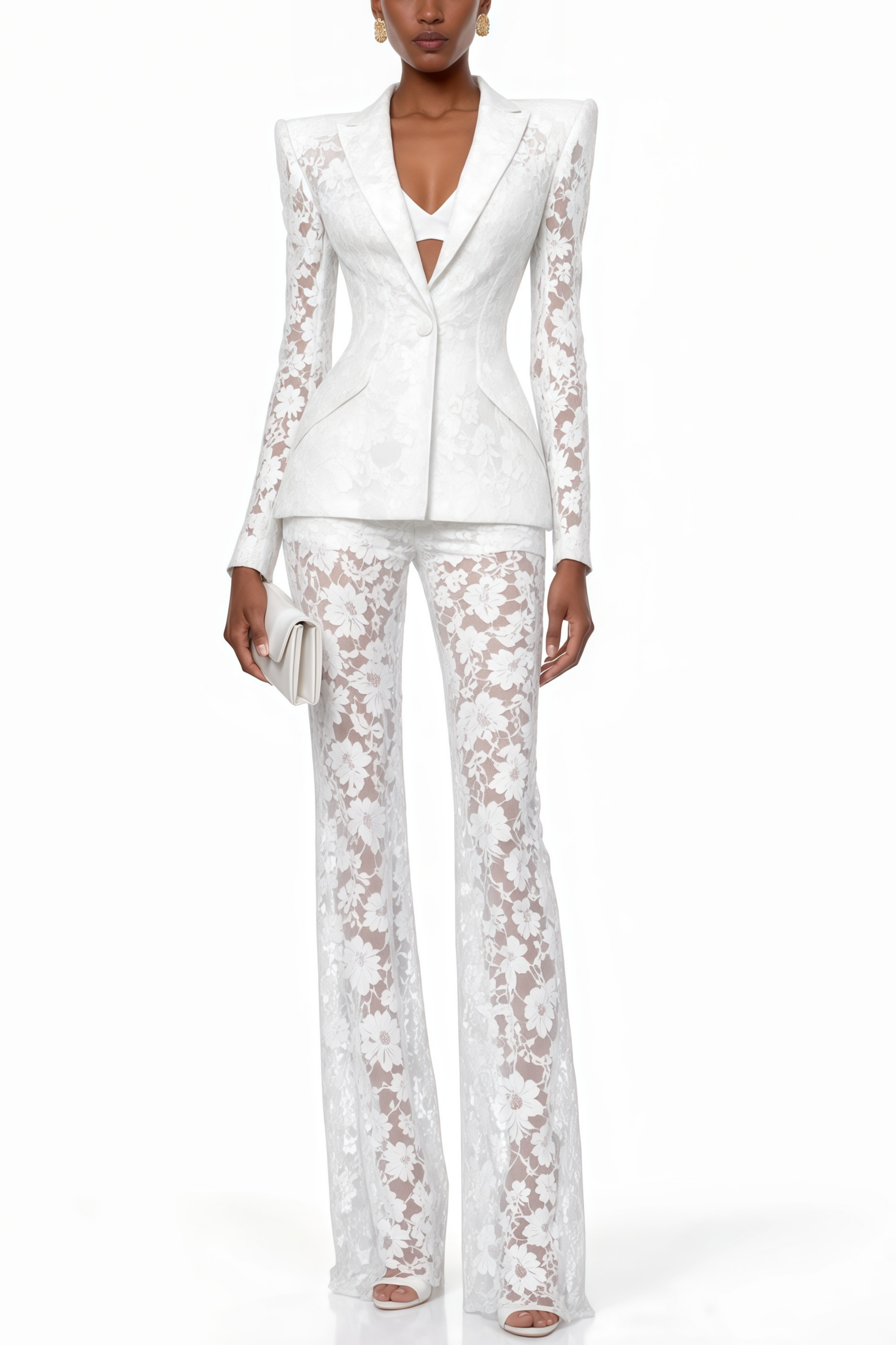 Conjunto de blazer y pantalones de encaje transparente Zoé de MRMelbourne, en color claro y diseño elegante.