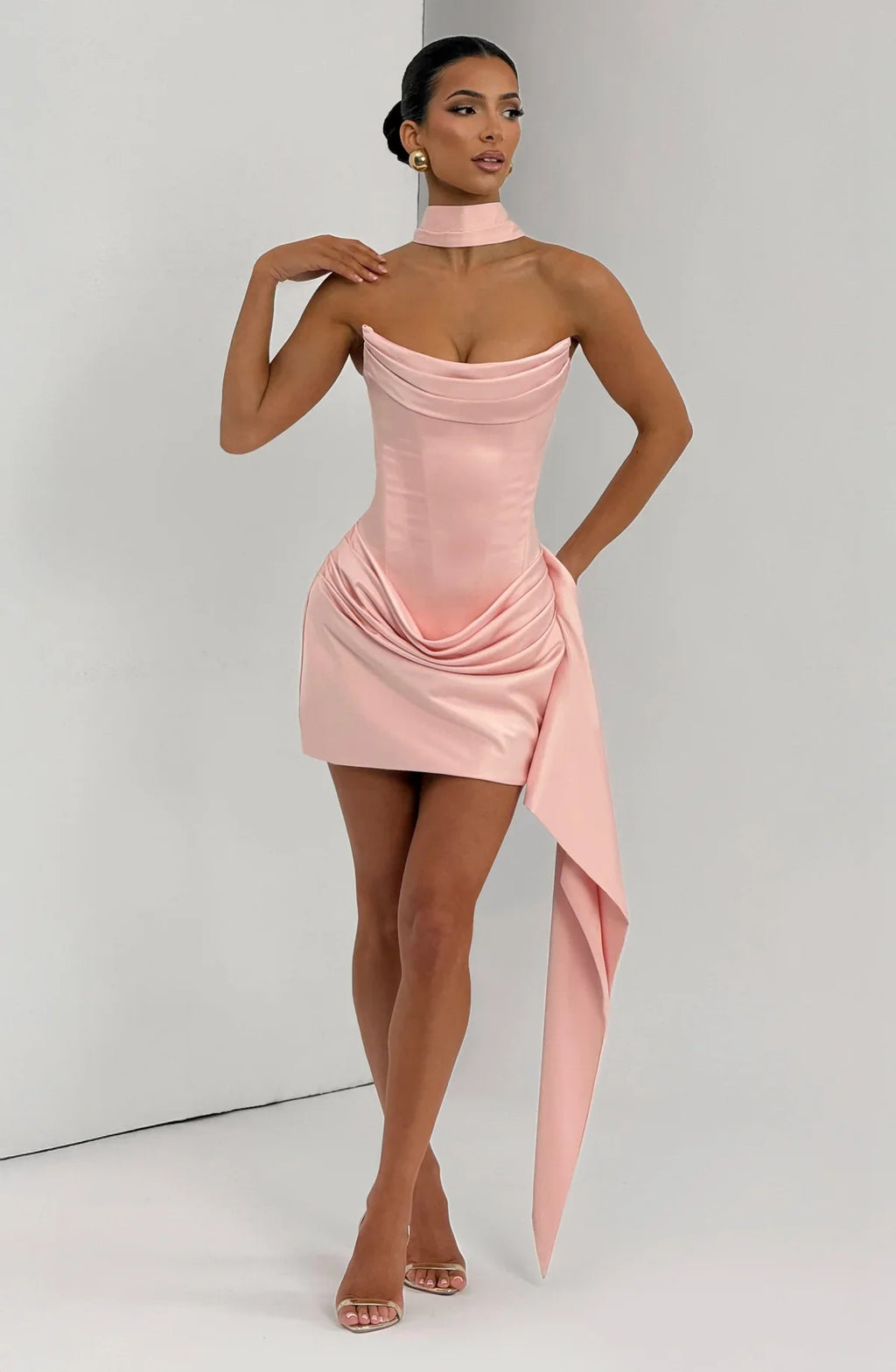 MONA | Vestido mini elegante - Angela Puerto