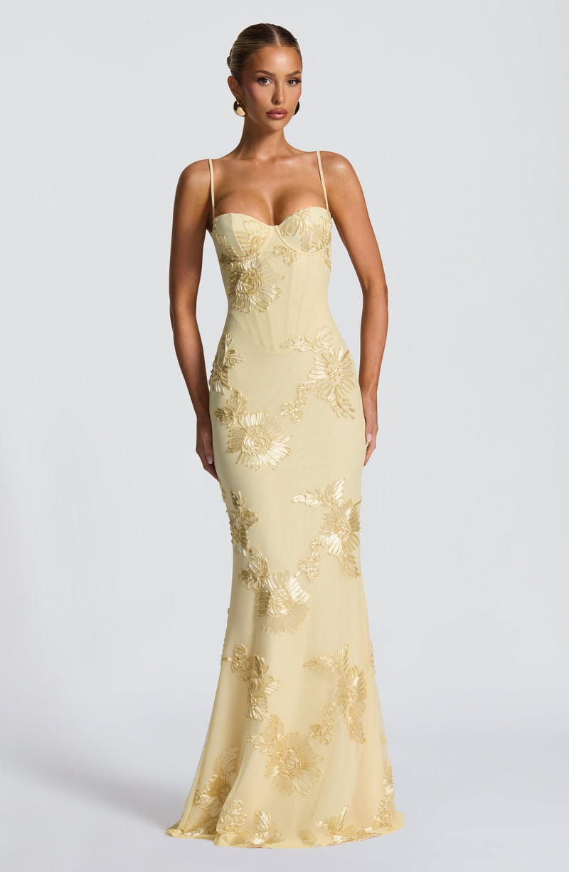 IMARA | Vestido Largo Satin Elegance - Angela Puerto